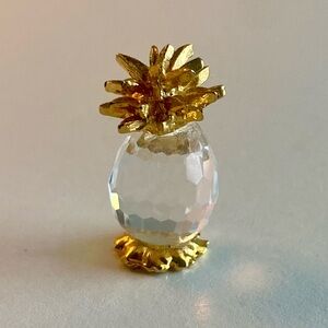 Vintage Mini Crystal Pineapple Figurine Decor Clear & Gold Color Brand Unknown